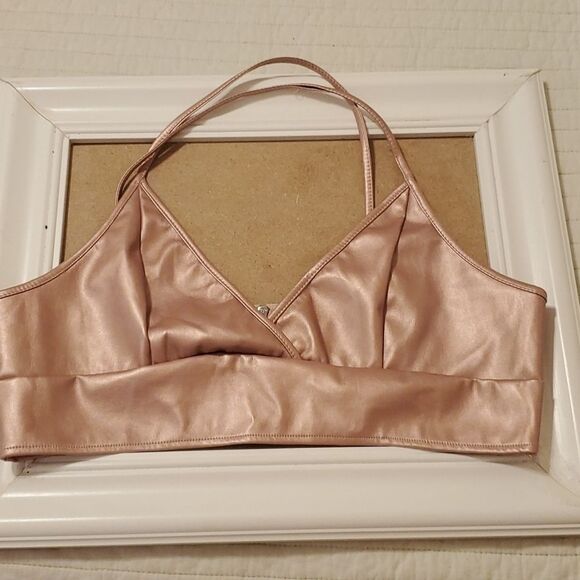 Shein pink metallic halter style crop top size Large - Picture 5 of 10